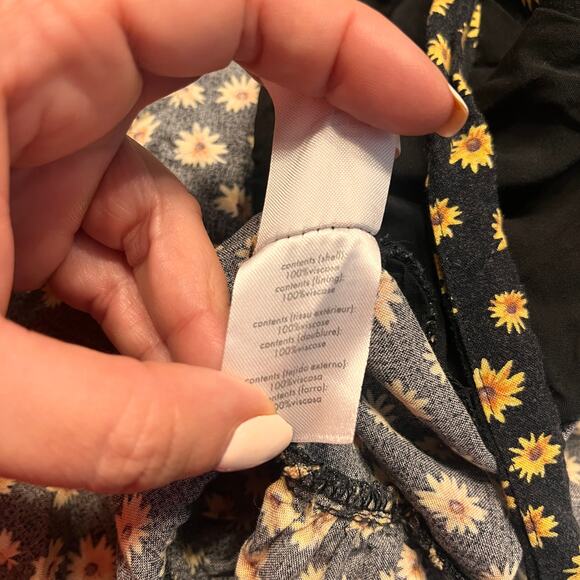 WeWoreWhat Women's Black Yellow Puff Sleeve Floral Wrap Mini Dress Size Medium - Picture 11 of 15